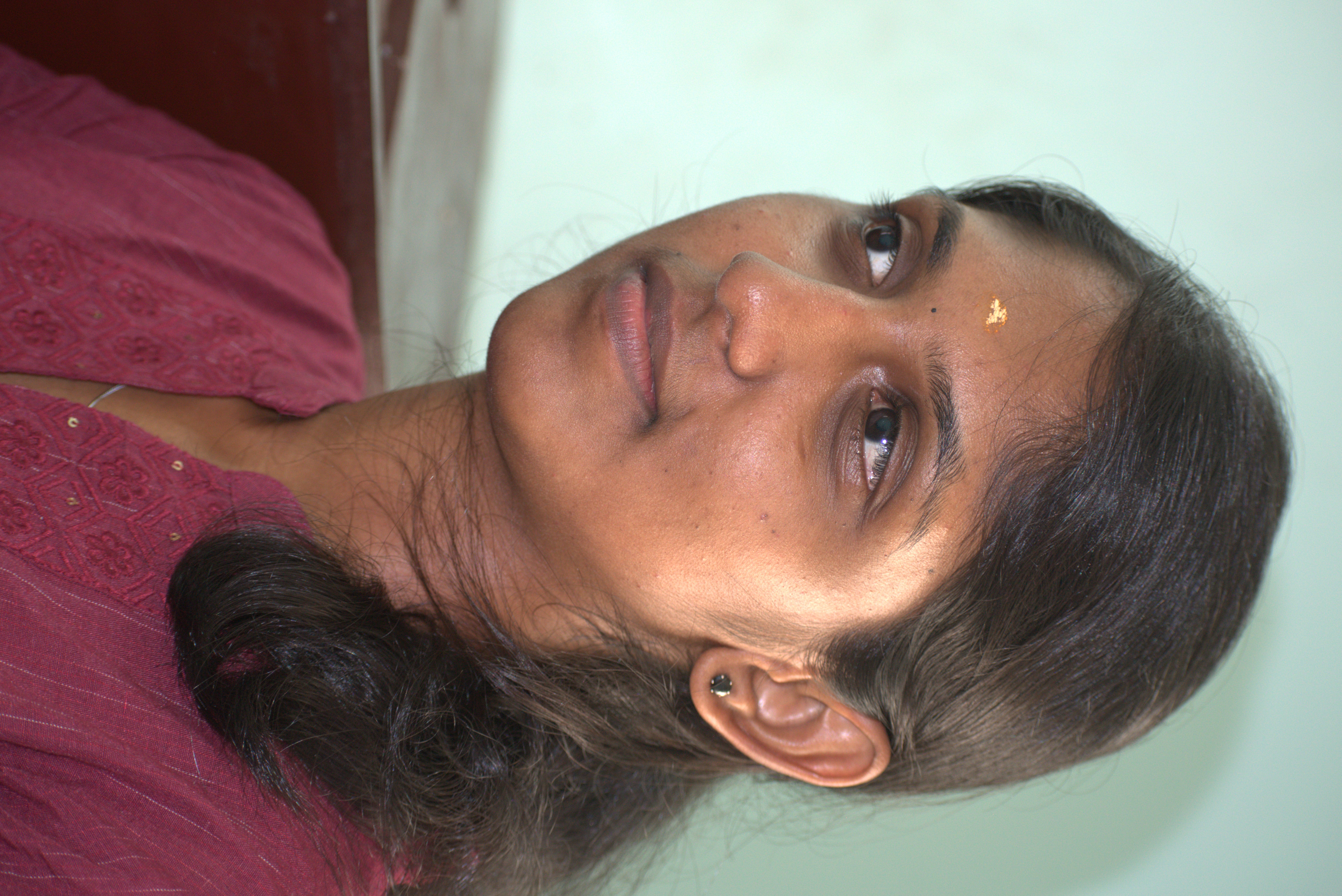 Dr. Gayaththiri Saravanan, BNYS